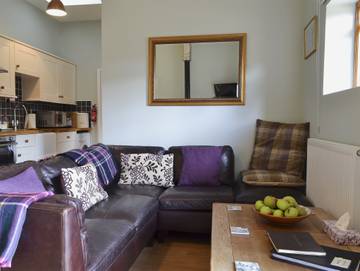 Log Cabin for 4 People in Martin (Hampshire), New Forest, Photo 2