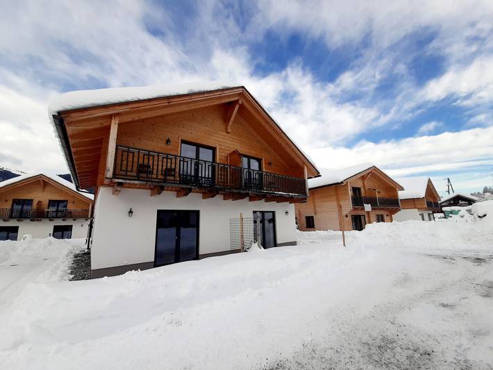 Chalet für 6 Personen, mit Balkon und Ausblick im Bezirk Hermagor