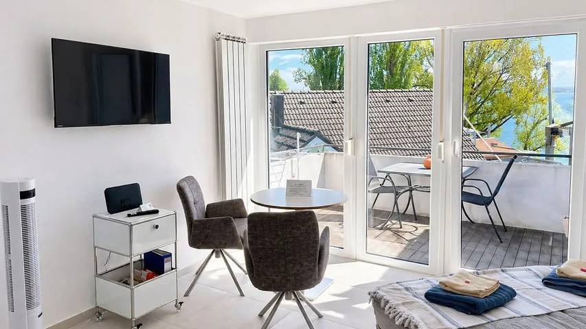 Ganze Ferienwohnung, Ferienwohnung für 2 Personen (30 m²) in Überlingen in Überlingen, Obersee (Bodensee)