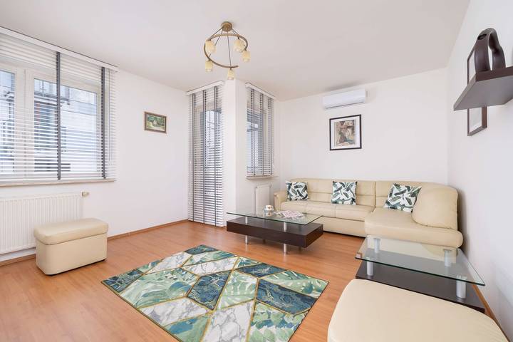 Apartament wakacyjny dla 4 osób, z Balkon i Taras w Dębniki