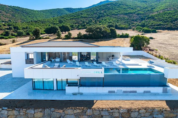 Colombina - Villa avec piscine in Bastelicaccia, Région d'Ajaccio