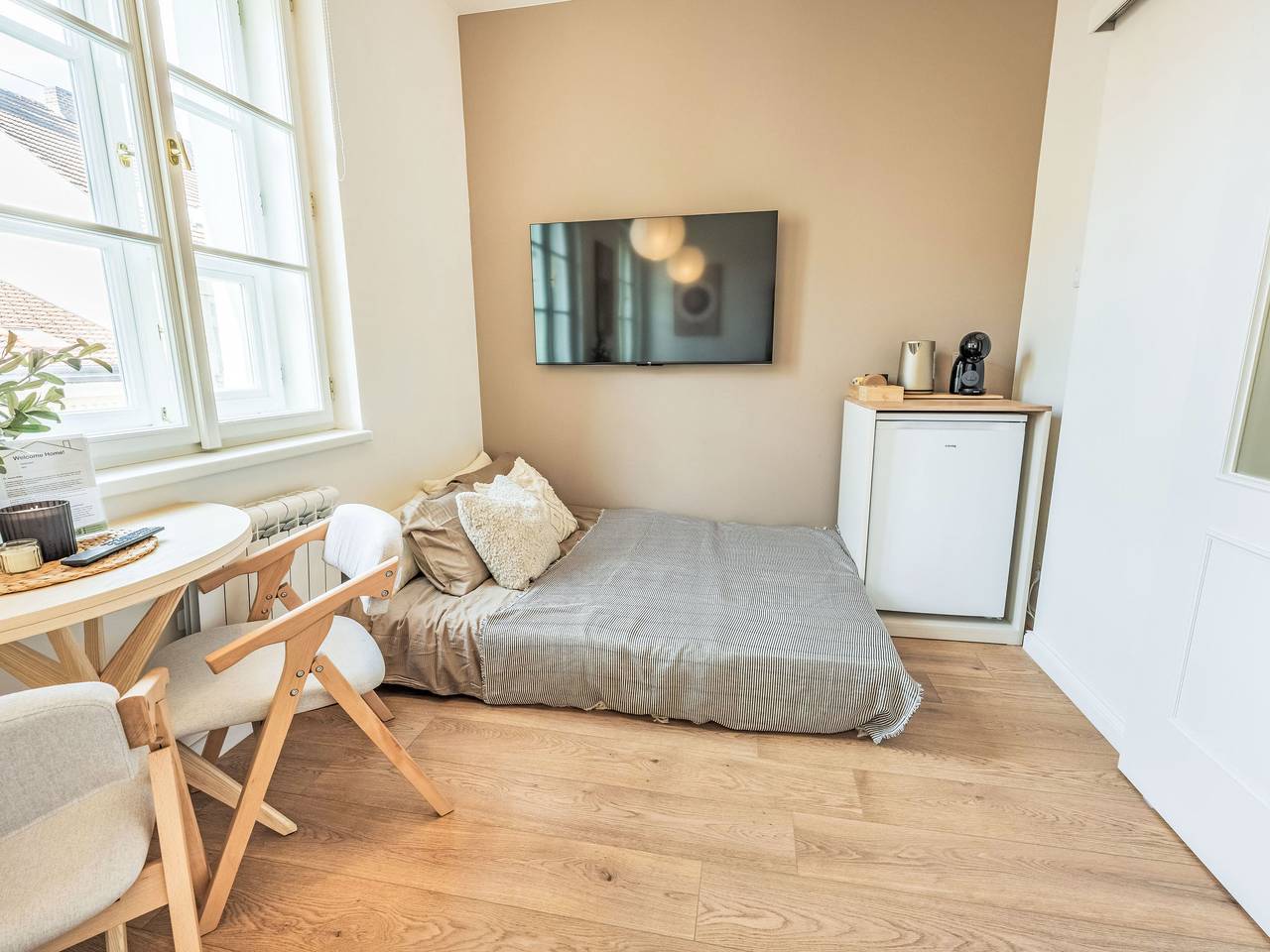 Appartement entier, Soukenická in Nové Město (Praha), Prague