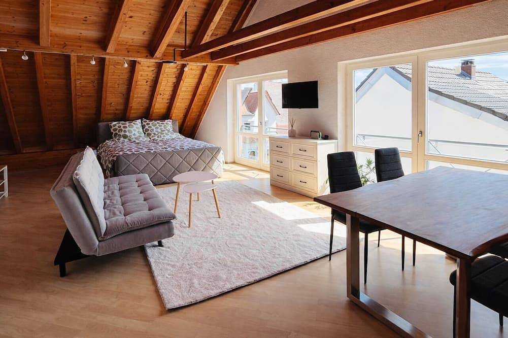Ganze Wohnung, 1-bedroom apartment in nice Teningen with Ac next to A5 and Europa-Park Rust in Teningen, Südschwarzwald