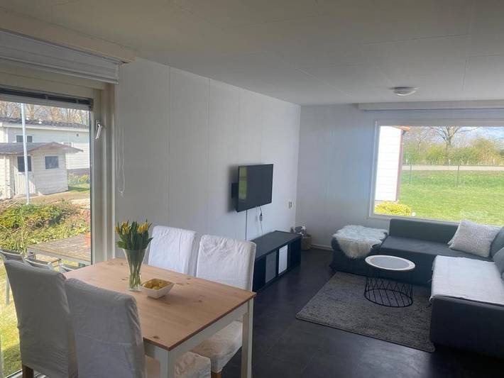 Ferienwohnung für 4 Personen, mit Terrasse und Garten sowie Pool und Ausblick