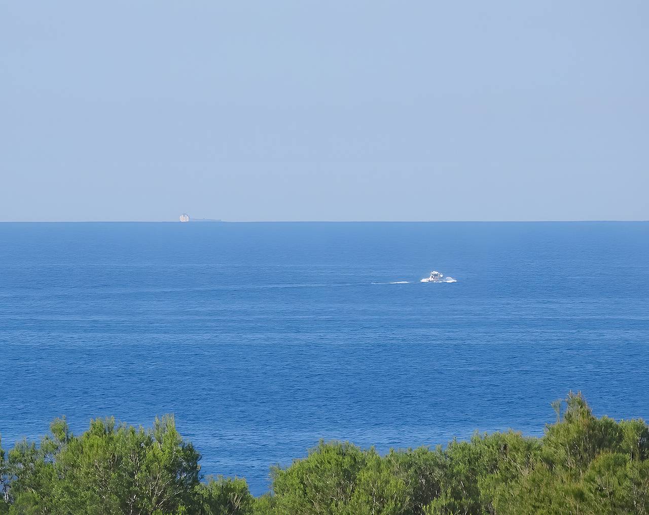 Geheel appartement, Appartement 'Tres Beau T2 - 50 M' met Uitzicht op Zee, Wifi en Airconditioning in Carry-le-Rouet, Istres en omgeving