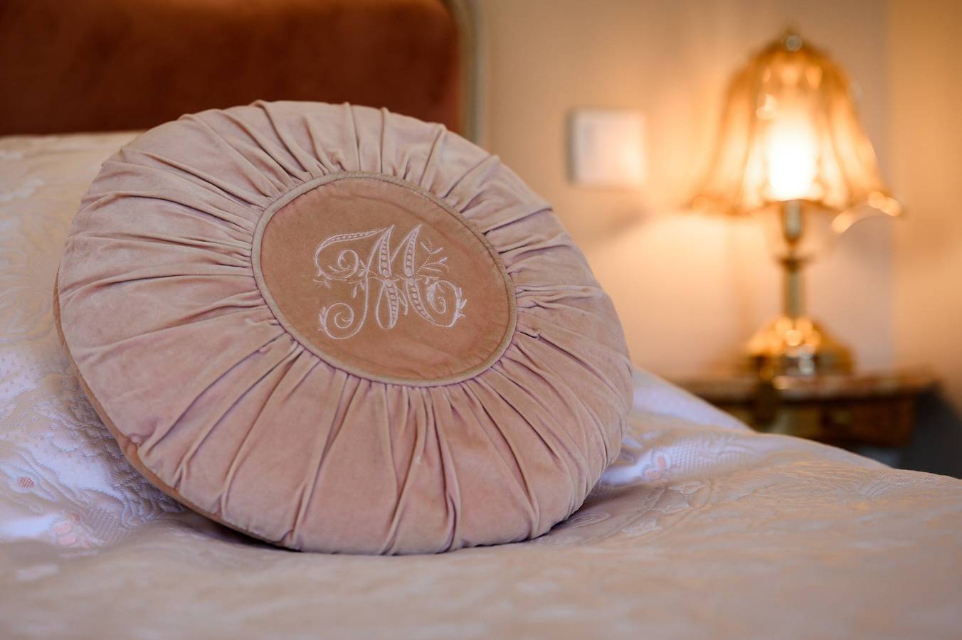 Chambre d’hôtes « Demeure D’antan – Chambre Rose » avec terrasse et jardin partagés, Wi-Fi in Beblenheim, Région de Ribeauvillé