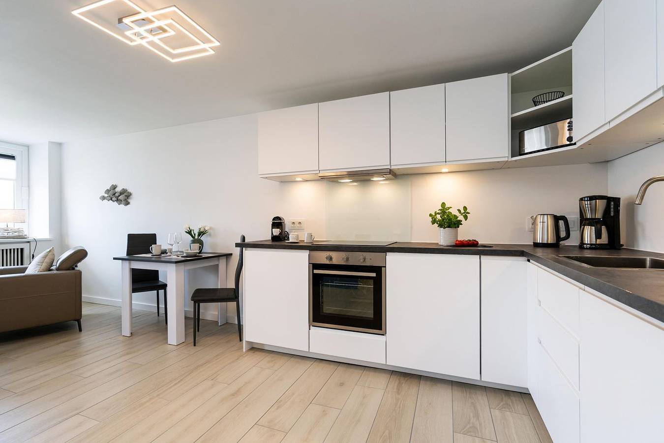 Ganze Wohnung, Modernes App. mit Meerblick, Westbalkon, Wlan. Haustiere erlaubt. in Westerland, Sylt (Gemeinde)