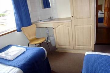 Log Cabin for 6 People in County Fermanagh, Photo 1