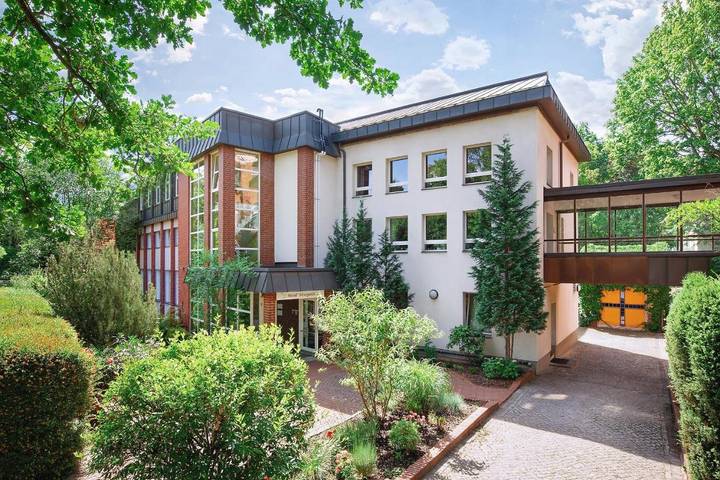 Hotel für 2 Personen, mit Terrasse und Garten sowie Ausblick in Lichterfelde Berlin