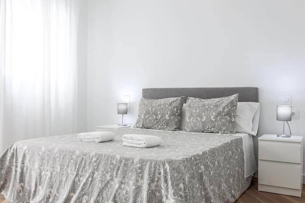 Apartamento entero, B-Apt altas calidades 3 dormitorios, 2 baños piscina Algaba - Aral in La Algaba, Provincia de Sevilla