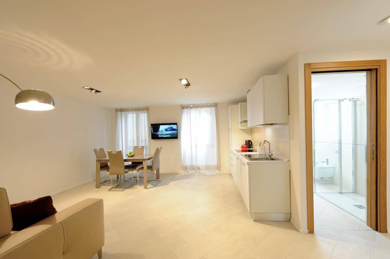 Appartement de vacances entier, Flat 'Bella Vacanza 1 in Limone sul Garda, Montagnes autour du lac de Garde