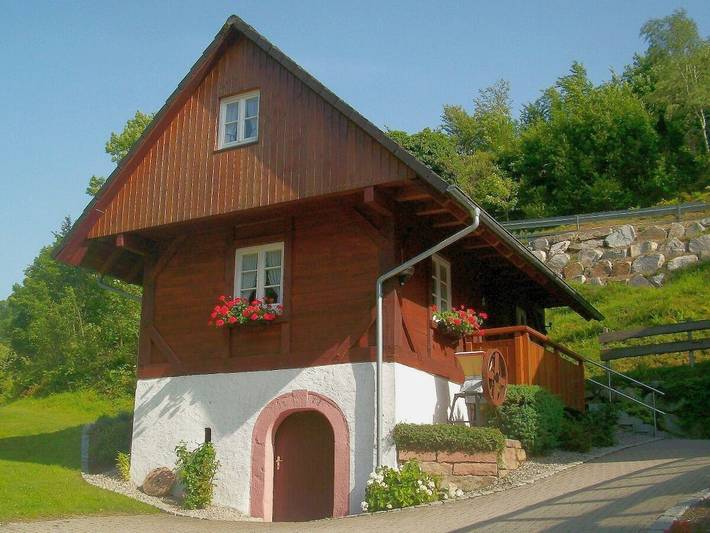 Ferienhaus für 6 Personen, mit Garten und Terrasse sowie Ausblick - 1