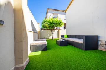 Chalet voor 10 Personen in L'Escala, Costa Brava, Afbeelding 2