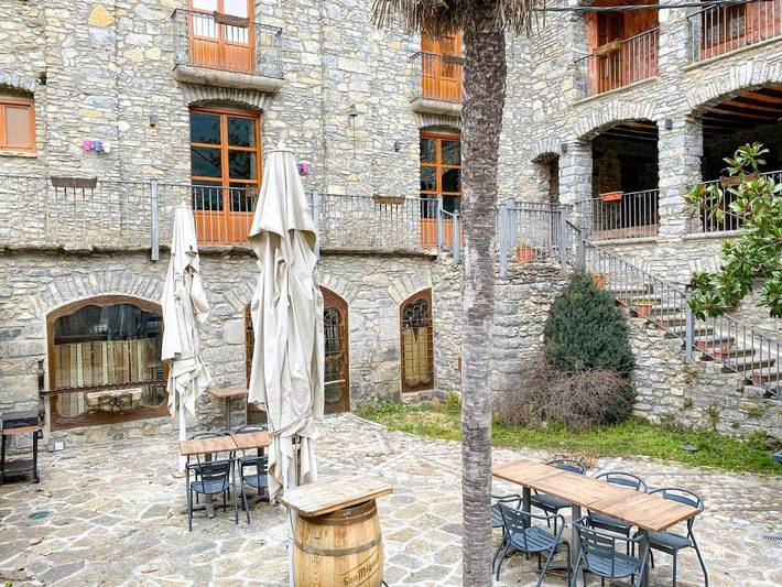 Casa rural para 21 personas, con jardín y vistas en Sort  - 3