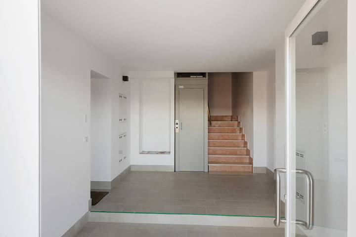 Appartamento intero, Appartamento 'Giulio's Piano Terra' con Vista Lago in San Zeno di Montagna, Prealpi Gardesane