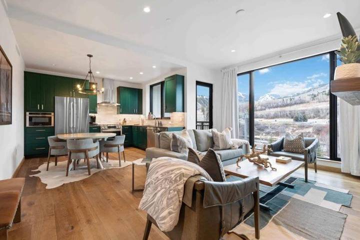 Appartement de vacances pour 4 personnes, avec jacuzzi et piscine