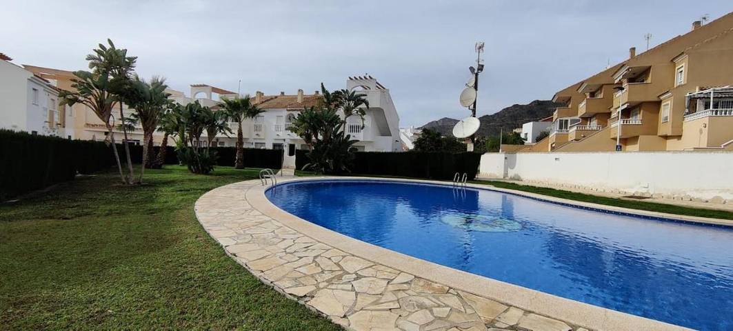 Gîte pour 4 personnes, avec piscine ainsi que jardin et terrasse dans Bolnuevo - 3