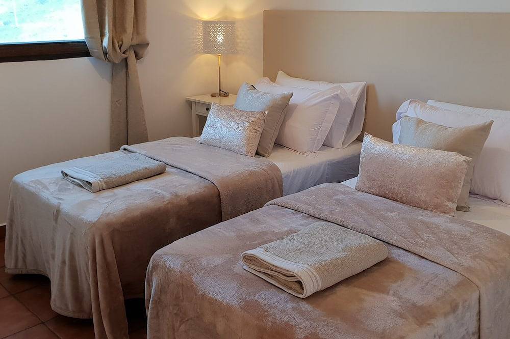 Apartamento entero, Retiro rural Cortijo el Chenil, La Perrita in Casarabonela, Sierra de las Nieves
