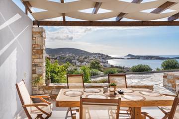 Villa pour 6 Personnes dans Poseidonia, Syros, Photo 2