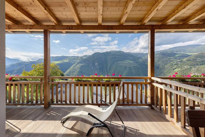 Appartamento intero, Appartamento 'Obertrisaierhof' con Vista Montagna, Giardino in Comune e Wi-Fi in Fiè allo Sciliar, Dolomiti Superski