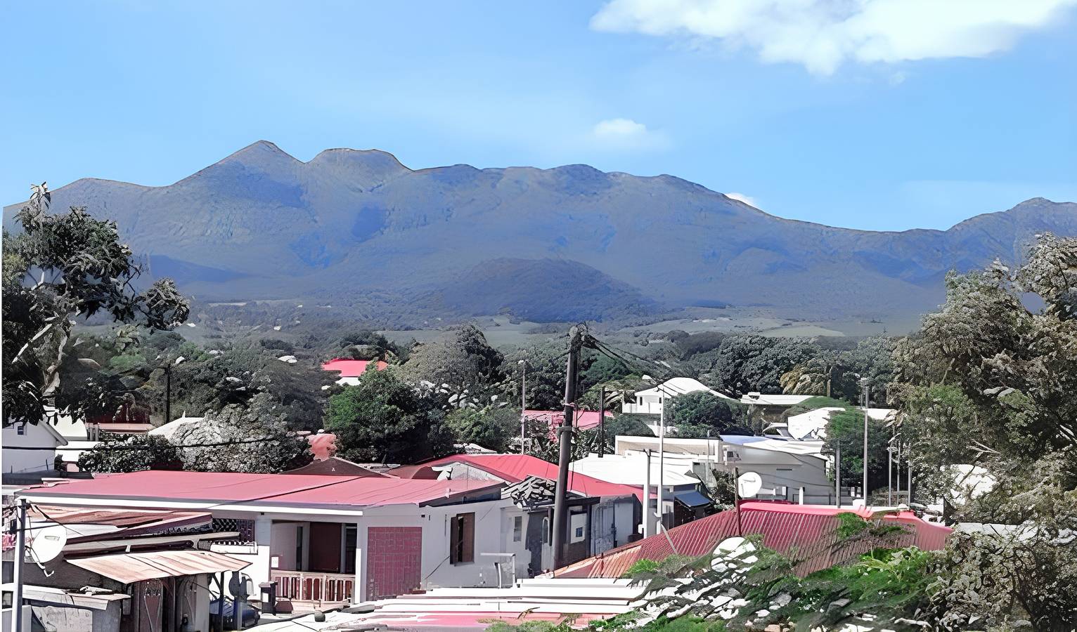 Entire apartment, Comfortable apartment in Capesterre Belle Eau 60 m² sea view! in Capesterre-Belle-Eau, Guadeloupe (Caribbean)