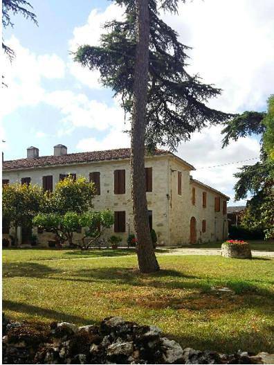 Chambre d’hôte pour 2 personnes, avec Terrasse et Jardin ainsi que Piscine et Vue à Biran
