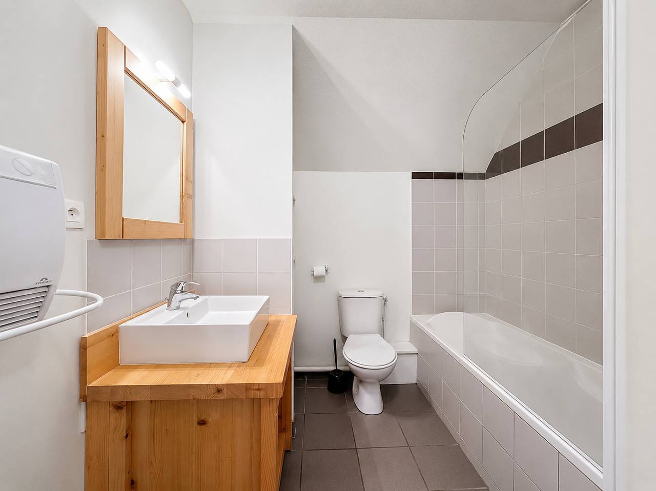 Apartamento entero, Les Jardins de Balnéa - N°E204 in Loudenvielle, Pirineos franceses