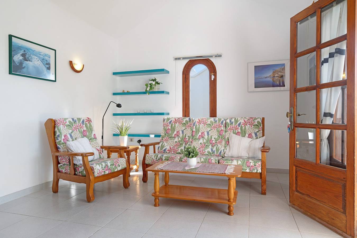 Maison de vacances « Casa Drago » avec vue sur la mer, terrasse privée et Wi-Fi in Charco del Palo, Haría