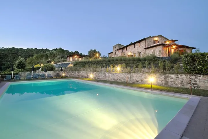 Casa de familia para 2 personas, con jardín además de jacuzzi y piscina - 1