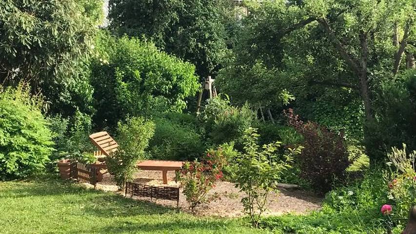 Gîte pour 2 personnes, avec jardin à Kastellaun