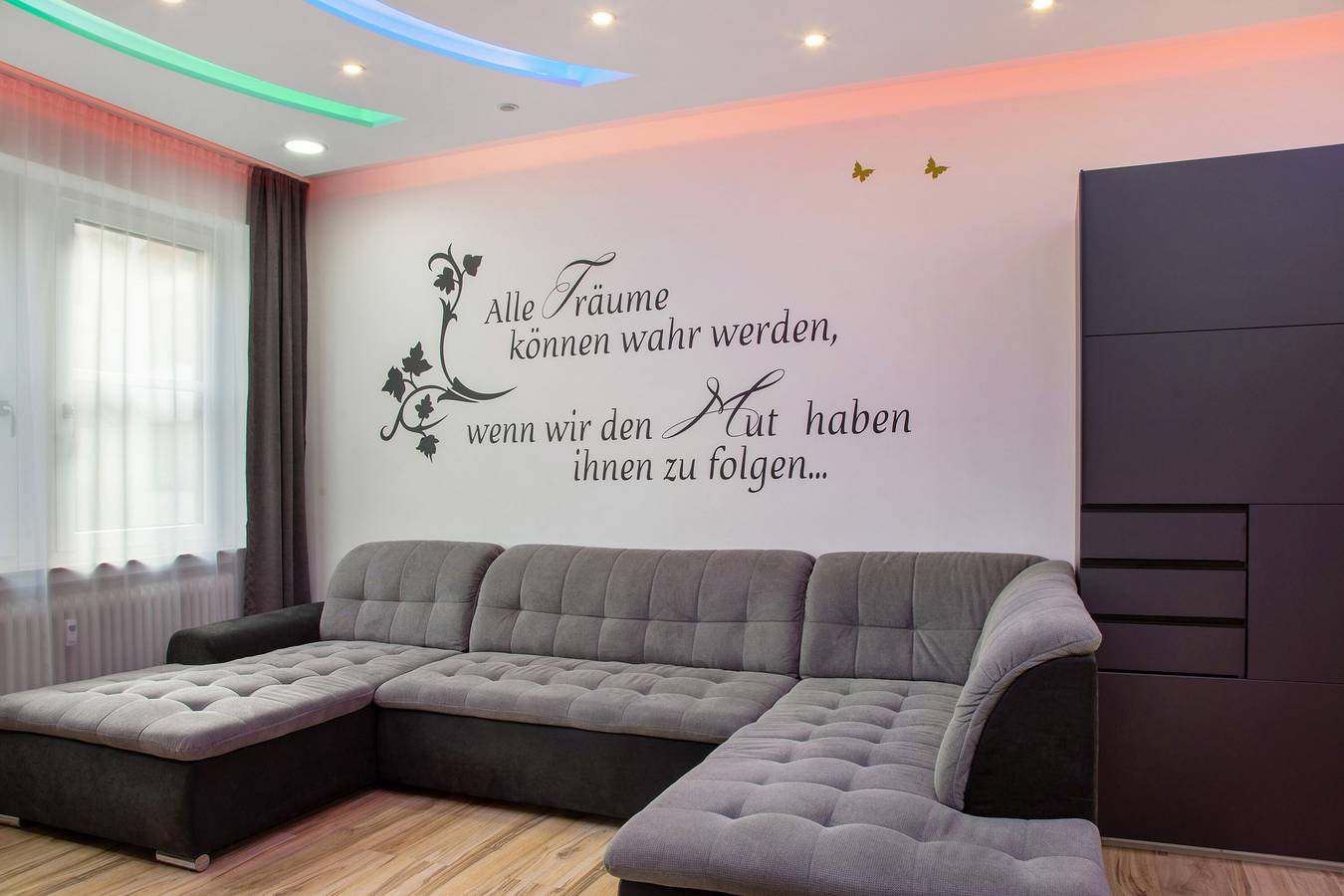 Ganze Wohnung, Ferienwohnung 'Modern Apartments Neuburg 5' mit Parkplatz und Wi-Fi in Neuburg an der Donau, Romantische Straße