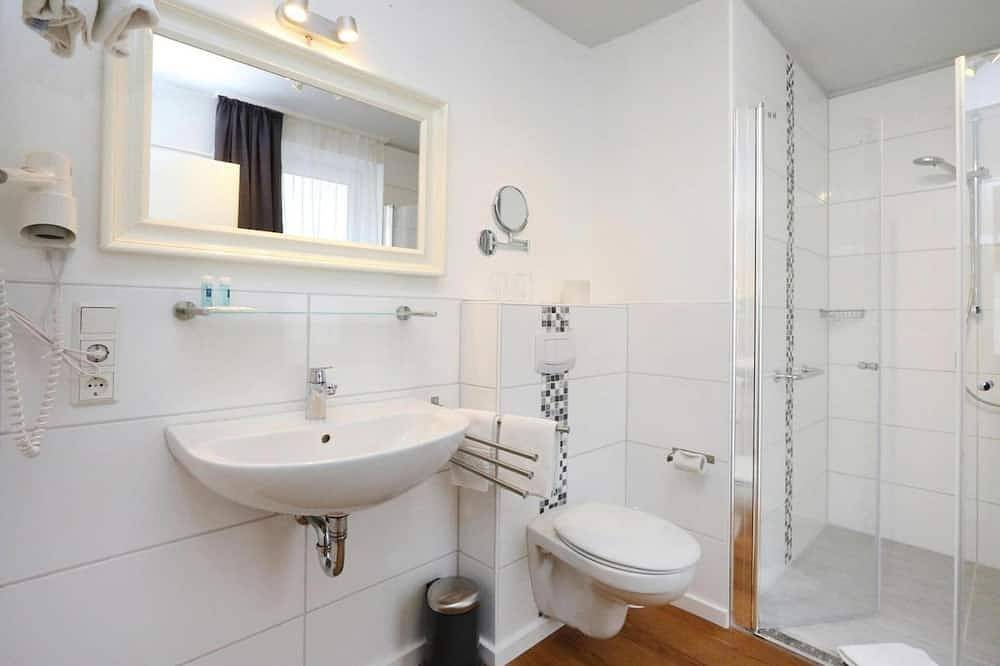 Ganze Wohnung, Wohnung in Lissendorf mit Gartenoase in Lissendorf, Vulkaneifel