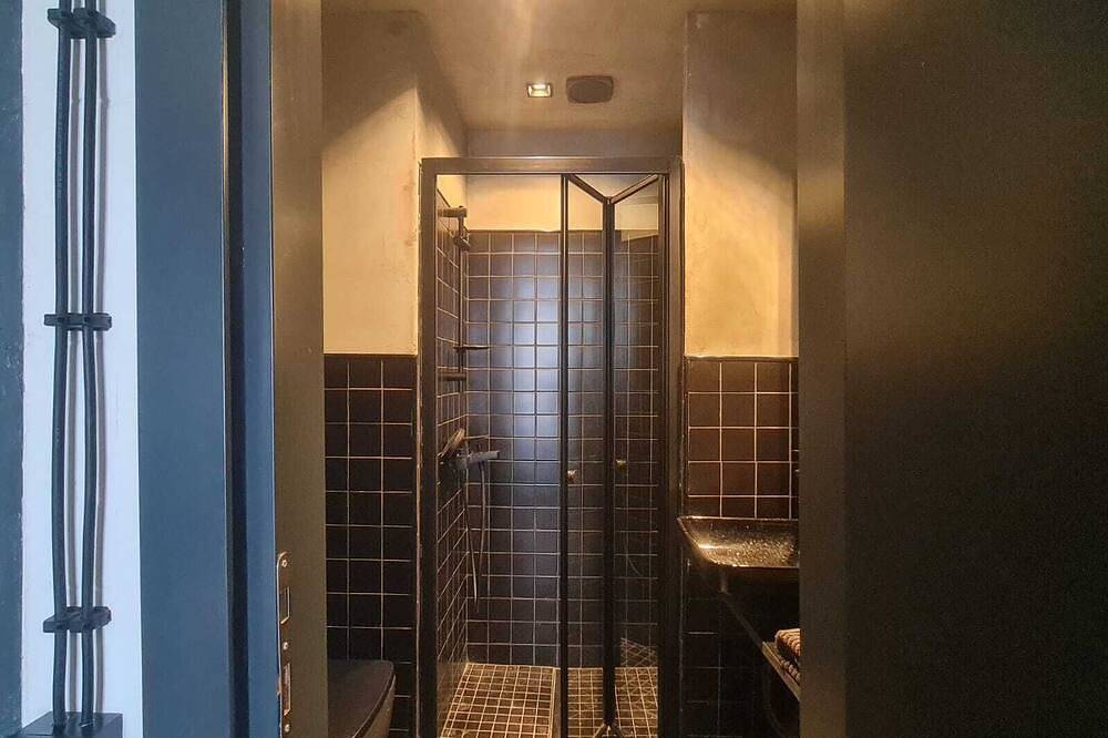 Ganze Wohnung, Full Castle view. 3 bedroom 3 bathroom 70sqm terrace Brutalist Conceptional flat in Bodrum, Provinz Muğla
