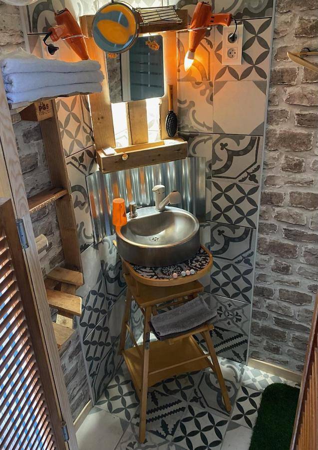 Gîte pour 2 personnes, avec terrasse, animaux acceptés dans Malintrat