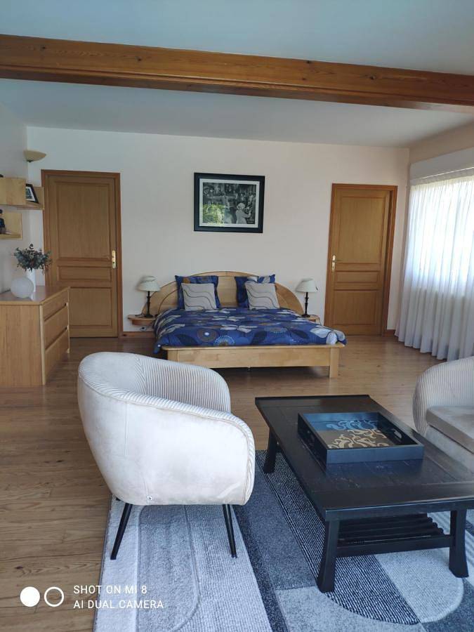 Chambre d’hôte pour 3 personnes, avec vue et terrasse ainsi que piscine et jardin dans le Pas-de-Calais - 4
