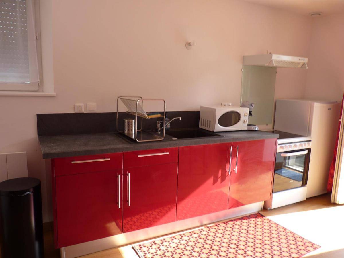 Appartement entier, One-Bedroom Apartment in Gramat, Parc Naturel Régional des Causses du Quercy