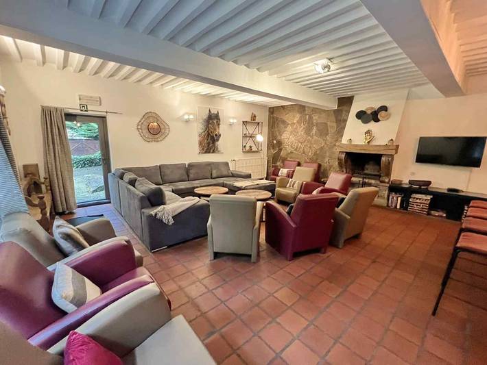 Location de vacances pour 18 personnes, avec jardin et sauna à Marche-en-Famenne - 3