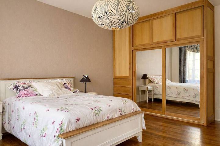 Gîte pour 10 personnes, avec jardin à Ervy-le-Châtel - 4