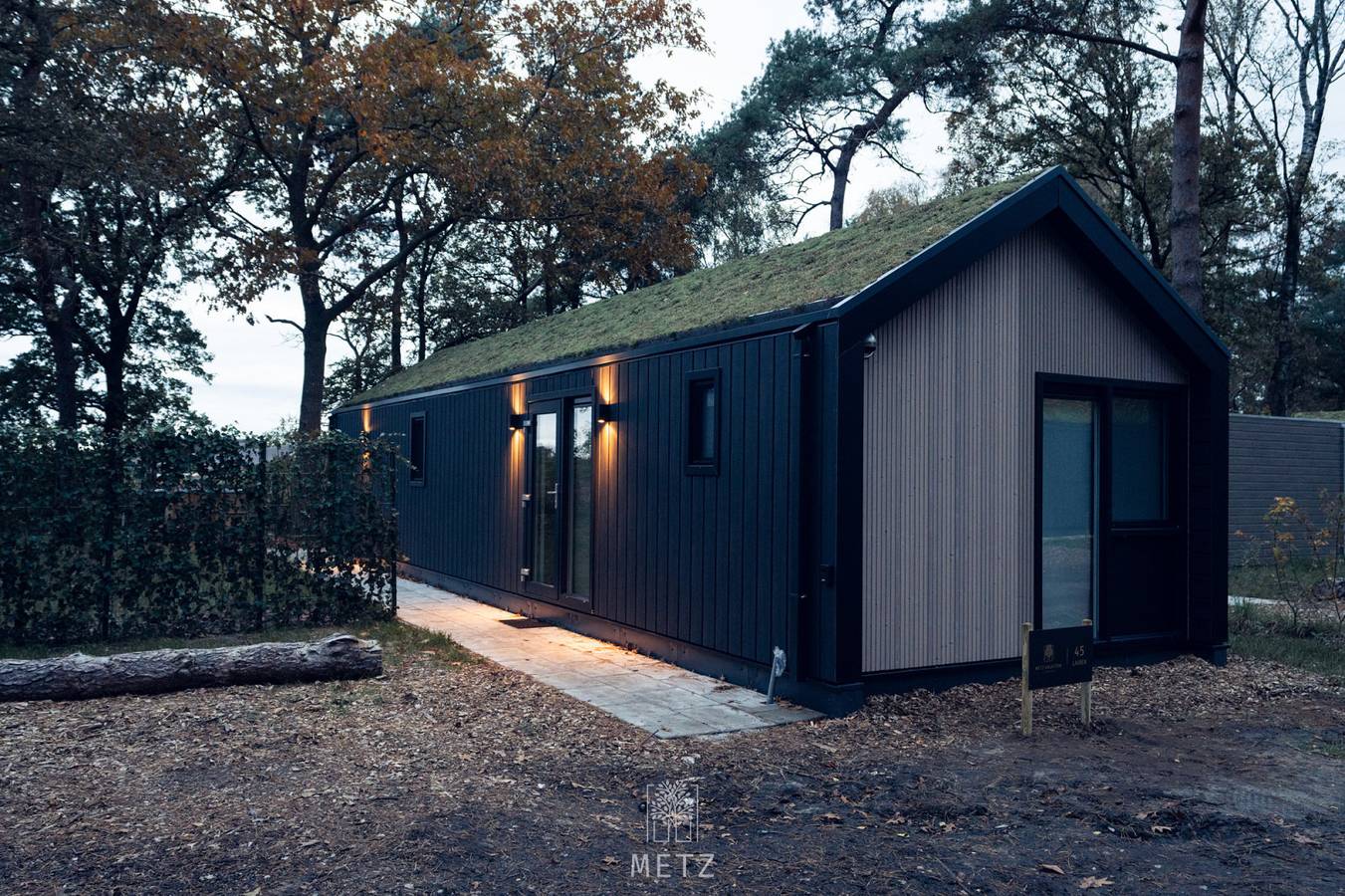 Luxuriöse Lodge mit Hottub für 4 Personen in Haarle, Overijssel in Sallandse Heuvelrug