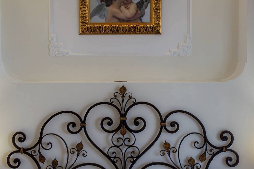 Angel Luxury Suite Family suite with balcony in the center of Sorrento in Sorrento, Provincia de Nápoles