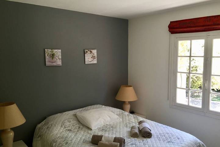 Gîte pour 10 personnes, avec jardin à Suze-la-Rousse - 4