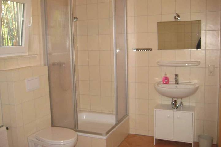 Ganze Wohnung, Ferienhaus 9 - Dependance Ferienhäuser am Kastavensee in Himmelpfort, Uckermark