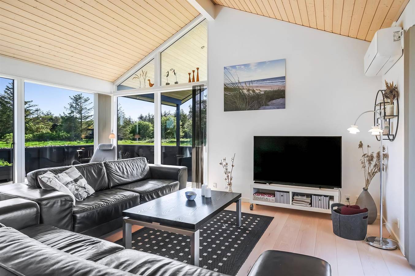 Awesome home in Hirtshals w/ Sauna, Wifi and 3 Bedrooms in Region Hirtshals, Tannis Bugt