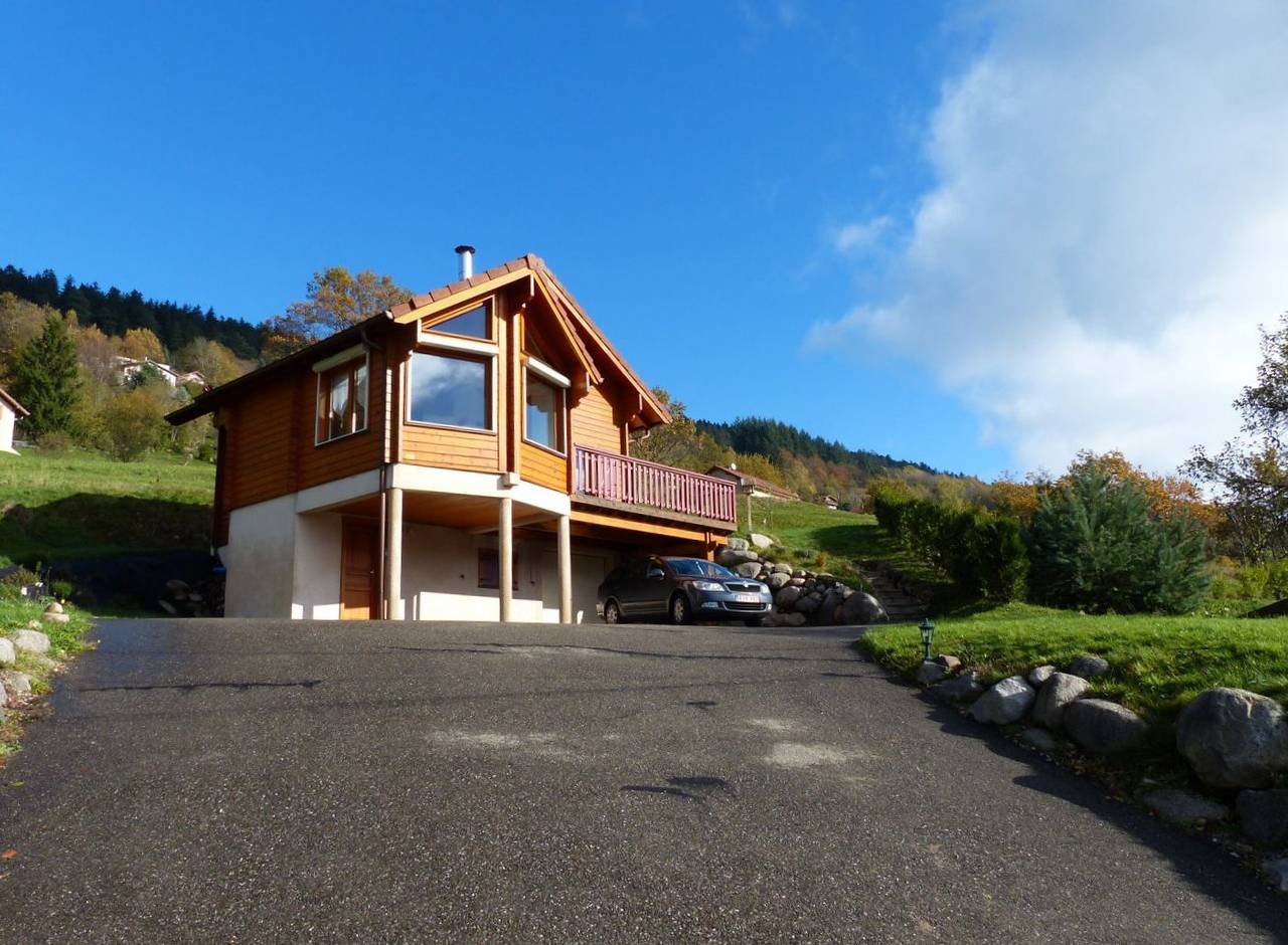 Chalet 3*** Les Hortensias Bleus - vue panoramique (alt. 600 m) in Basse-sur-le-Rupt, Parc naturel régional des Ballons des Vosges