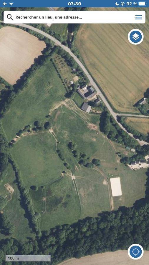 Location de vacances pour 4 personnes, avec terrasse et jardin ainsi que sauna et jacuzzi à Lopérec - 4