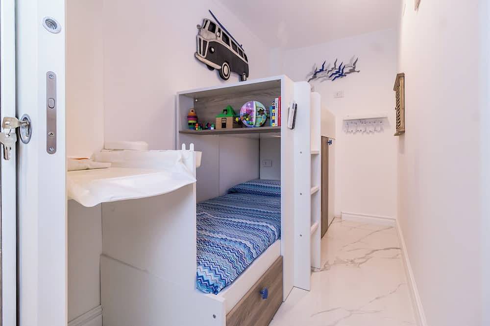 Apartamento entero, Sovramare - Corallo - Two Bedroom Apartment, Sleeps 4 in Francavilla al Mare, Provincia de Chieti
