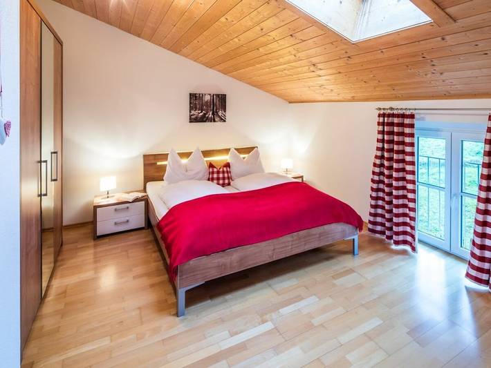 Ferienwohnung mit 1 Schlafzimmer in Weßling, Landkreis Starnberg