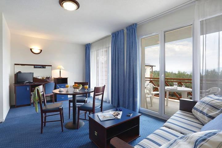 Studio für 2 Personen, mit Sauna und Balkon sowie Pool - 1