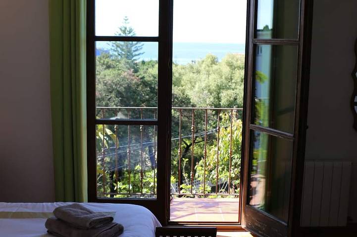 Very spacious family villa with large private heated pool & beautiful sea views in Carib Playa, Marbella