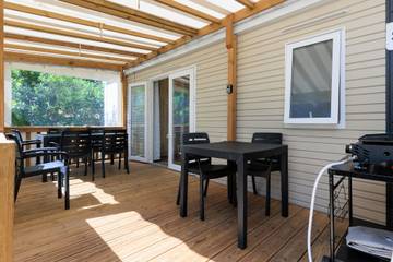 Location De Vacances pour 8 Personnes dans Saint-Julien-en-Born, Région de Dax, Photo 3